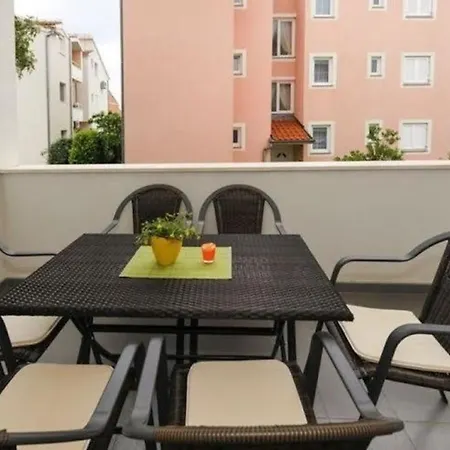 Studio Fur 6 Personen Ca 55 Qm In Srima, Dalmatien Norddalmatien - B60477